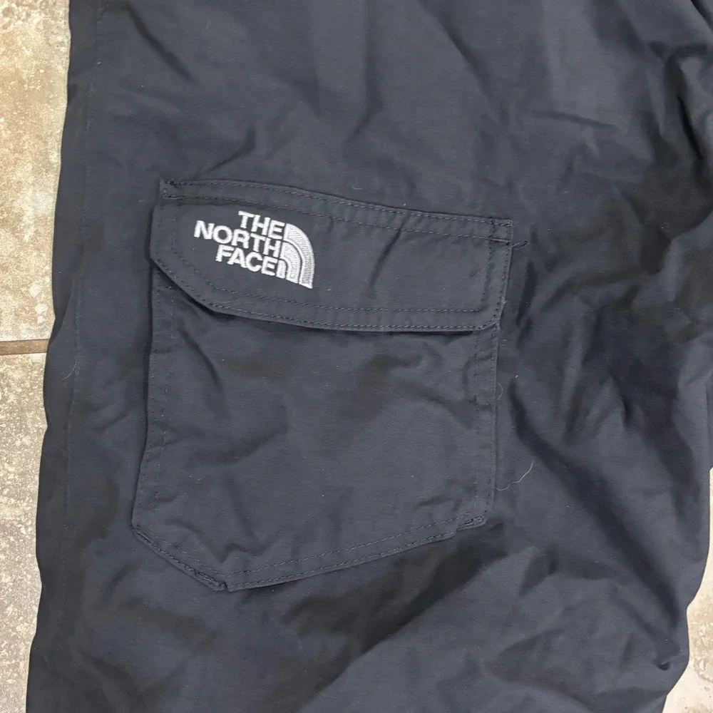 The North Face Boys XL 18/20‎ Black HyVent Insulated Snow Ski Pants Waterproof